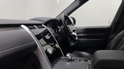 2023 (23) LAND ROVER DISCOVERY 3.0 D300 Metropolitan Edition 5dr Auto 5672740