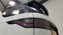 2023 (23) LAND ROVER DISCOVERY 3.0 D300 Metropolitan Edition 5dr Auto 5672753