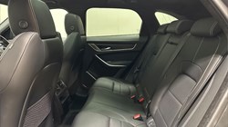 2023 (23) JAGUAR F-PACE 2.0 D200 R-Dynamic Black 5dr Auto AWD 5679409