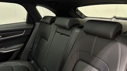 2023 (23) JAGUAR F-PACE 2.0 D200 R-Dynamic Black 5dr Auto AWD 5679445