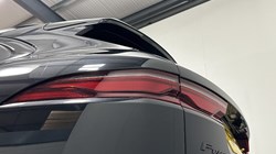 2023 (23) JAGUAR F-PACE 2.0 D200 R-Dynamic Black 5dr Auto AWD 5679451