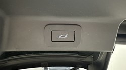 2023 (23) JAGUAR F-PACE 2.0 D200 R-Dynamic Black 5dr Auto AWD 5679450