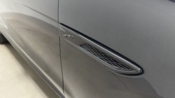 2023 (23) JAGUAR F-PACE 2.0 D200 R-Dynamic Black 5dr Auto AWD 5679456