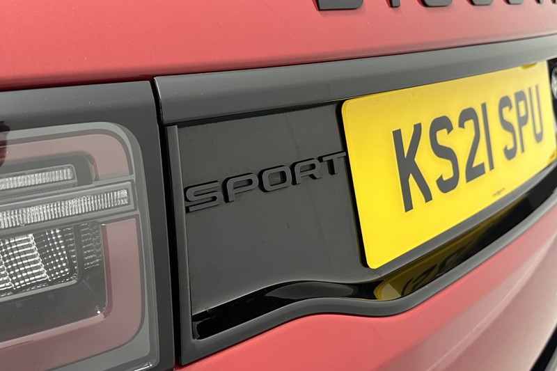 2021 (21) LAND ROVER DISCOVERY SPORT 2.0 D200 R-Dynamic HSE 5dr Auto 5669431