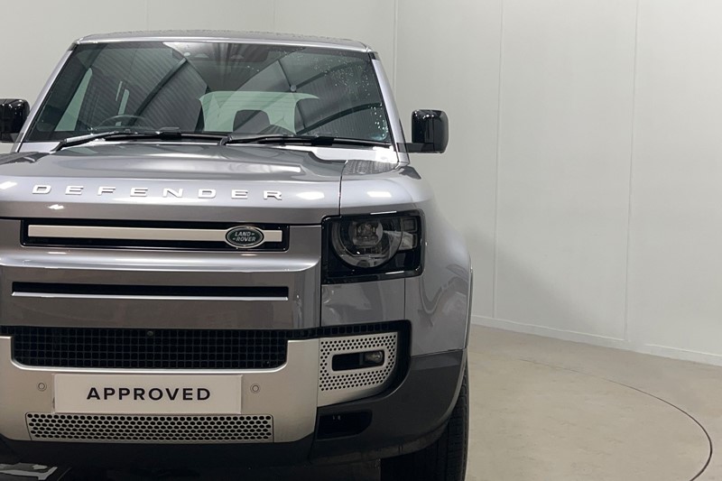 2024 (24) LAND ROVER DEFENDER 3.0 D300 HSE 110 5dr Auto [6 Seat] 5684190