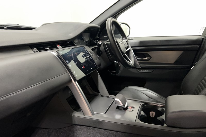2025 (25) LAND ROVER DISCOVERY SPORT 2.0 D200 Dynamic HSE 5dr Auto [7 Seat] 5704833