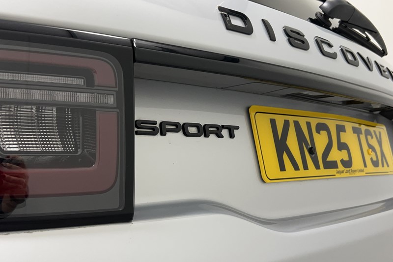 2025 (25) LAND ROVER DISCOVERY SPORT 2.0 D200 Dynamic HSE 5dr Auto [7 Seat] 5704846