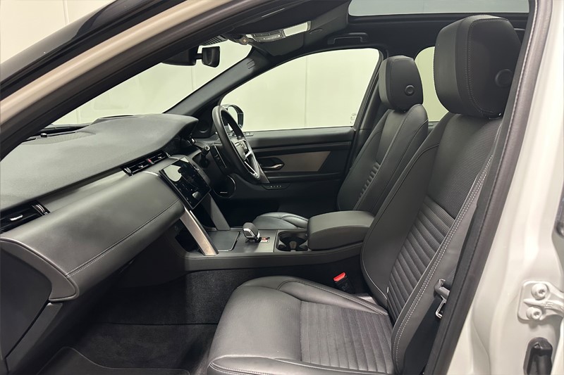 2025 (25) LAND ROVER DISCOVERY SPORT 2.0 D200 Dynamic HSE 5dr Auto [7 Seat] 5693317
