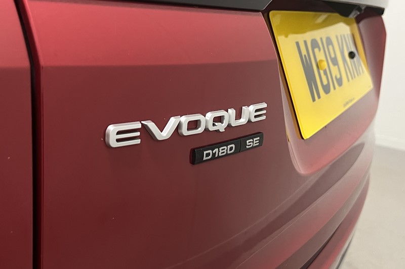 2019 (19) LAND ROVER RANGE ROVER EVOQUE 2.0 D180 SE 5dr Auto 5707585