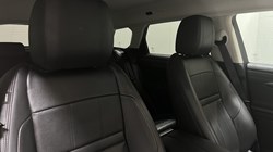 2019 (19) LAND ROVER RANGE ROVER EVOQUE 2.0 D180 SE 5dr Auto 5707562