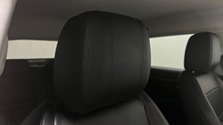 2019 (19) LAND ROVER RANGE ROVER EVOQUE 2.0 D180 SE 5dr Auto 5707563