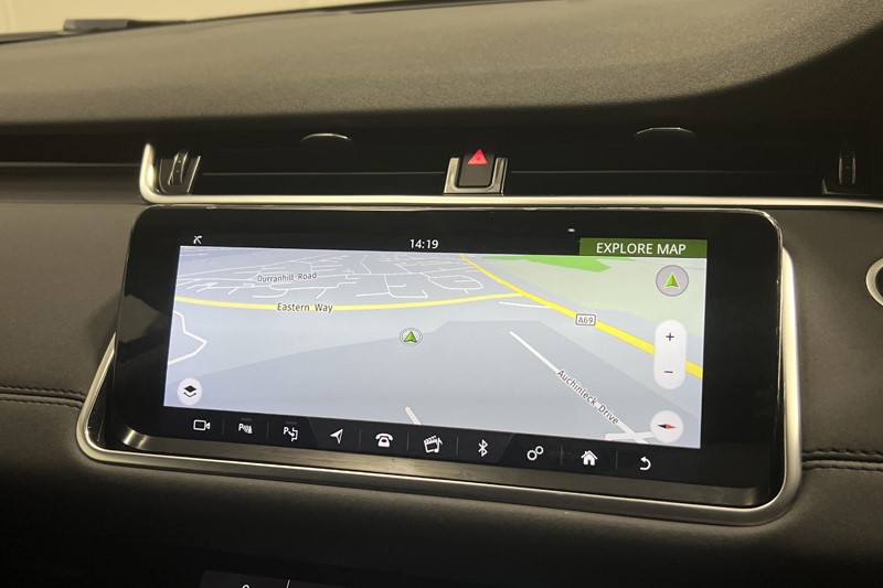 2019 (19) LAND ROVER RANGE ROVER EVOQUE 2.0 D180 SE 5dr Auto 5707571