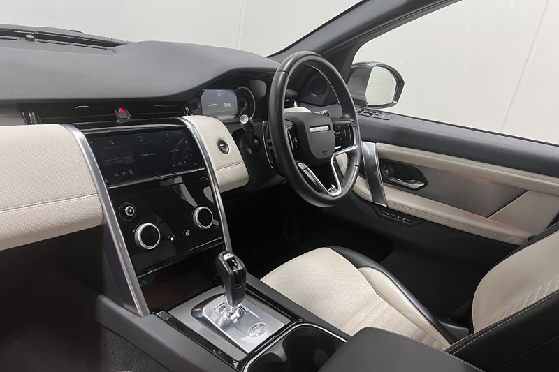2023 (23) LAND ROVER DISCOVERY SPORT 1.5 P300e R-Dynamic SE 5dr Auto [5 Seat] 5698894