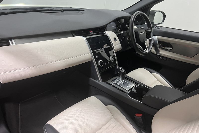 2023 (23) LAND ROVER DISCOVERY SPORT 1.5 P300e R-Dynamic SE 5dr Auto [5 Seat] 5698893