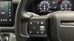 2025 (25) LAND ROVER DEFENDER 3.0 D350 X 90 3dr Auto 5679160