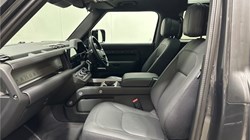 2025 (25) LAND ROVER DEFENDER 3.0 D350 X 90 3dr Auto 5679137