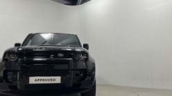 2025 (25) LAND ROVER DEFENDER 3.0 D350 X 90 3dr Auto 5679192