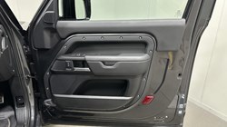 2025 (25) LAND ROVER DEFENDER 3.0 D350 X 90 3dr Auto 5679147