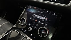2020 (70) LAND ROVER RANGE ROVER VELAR 2.0 D180 R-Dynamic HSE 5dr Auto 5669637