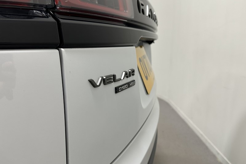 2020 (70) LAND ROVER RANGE ROVER VELAR 2.0 D180 R-Dynamic HSE 5dr Auto 5669654