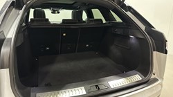 2020 (70) LAND ROVER RANGE ROVER VELAR 2.0 D180 R-Dynamic HSE 5dr Auto 5669651