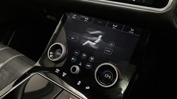 2020 (70) LAND ROVER RANGE ROVER VELAR 2.0 D180 R-Dynamic HSE 5dr Auto 5669634