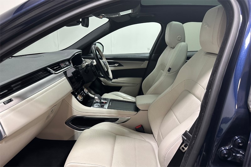 2023 (23) JAGUAR F-PACE 2.0 P400e R-Dynamic SE Black 5dr Auto AWD 5693098
