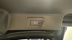 2023 (23) JAGUAR F-PACE 2.0 P400e R-Dynamic SE Black 5dr Auto AWD 5693140