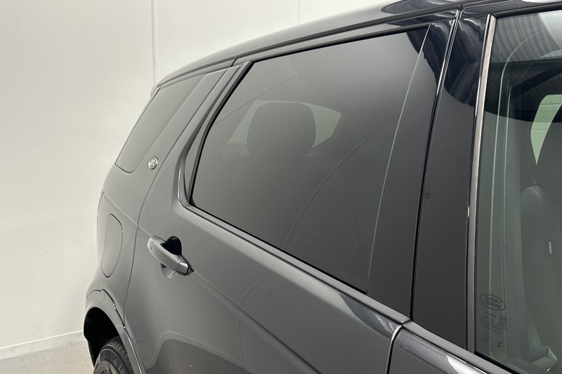 2023 (23) LAND ROVER DISCOVERY SPORT 1.5 P300e R-Dynamic HSE 5dr Auto [5 Seat] 5693255