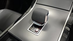 2024 (74) LAND ROVER RANGE ROVER VELAR 2.0 D200 MHEV Dynamic SE 5dr Auto 5685211