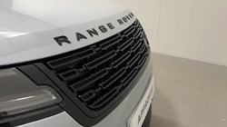 2024 (74) LAND ROVER RANGE ROVER VELAR 2.0 D200 MHEV Dynamic SE 5dr Auto 5685240