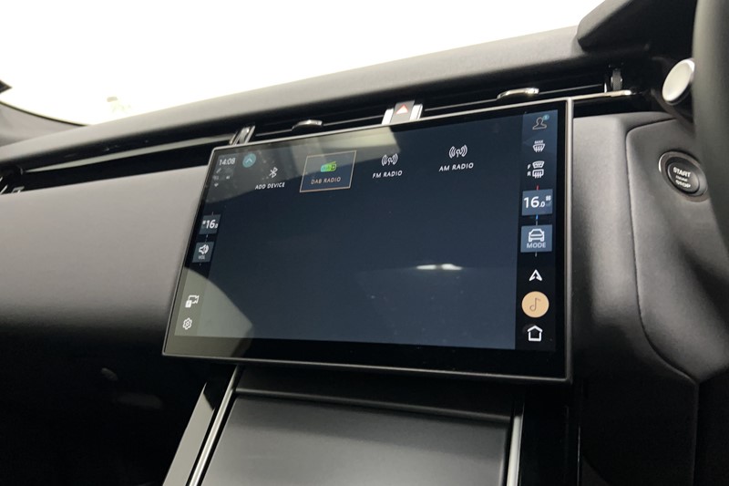 2024 (74) LAND ROVER RANGE ROVER VELAR 2.0 D200 MHEV Dynamic SE 5dr Auto 5685217