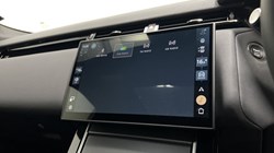 2024 (74) LAND ROVER RANGE ROVER VELAR 2.0 D200 MHEV Dynamic SE 5dr Auto 5685217
