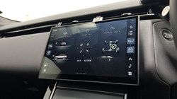2024 (74) LAND ROVER RANGE ROVER VELAR 2.0 D200 MHEV Dynamic SE 5dr Auto 5685213