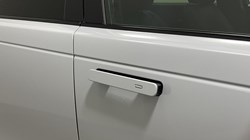 2024 (74) LAND ROVER RANGE ROVER VELAR 2.0 D200 MHEV Dynamic SE 5dr Auto 5685236
