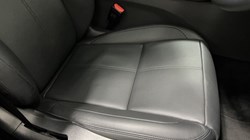 2024 (74) LAND ROVER RANGE ROVER VELAR 2.0 D200 MHEV Dynamic SE 5dr Auto 5685205