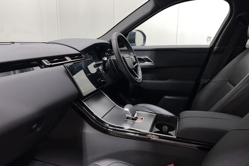 2024 (74) LAND ROVER RANGE ROVER VELAR 2.0 D200 MHEV Dynamic SE 5dr Auto 5685222