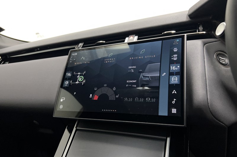 2024 (74) LAND ROVER RANGE ROVER VELAR 2.0 D200 MHEV Dynamic SE 5dr Auto 5685214