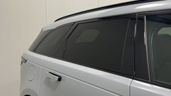 2024 (74) LAND ROVER RANGE ROVER VELAR 2.0 D200 MHEV Dynamic SE 5dr Auto 5685235