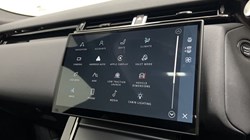2025 (74) LAND ROVER RANGE ROVER VELAR 2.0 D200 MHEV Dynamic SE 5dr Auto 5686549