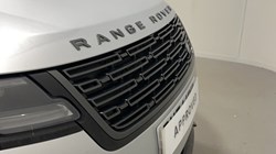2025 (74) LAND ROVER RANGE ROVER VELAR 2.0 D200 MHEV Dynamic SE 5dr Auto 5686572