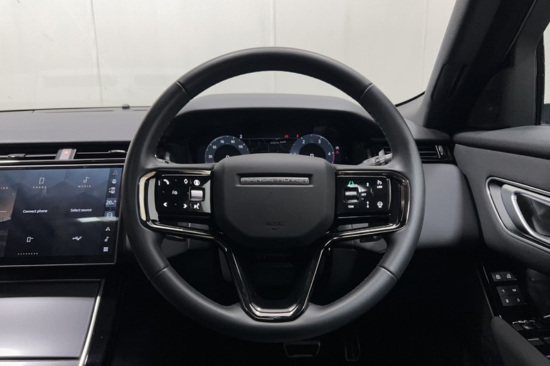 2025 (74) LAND ROVER RANGE ROVER VELAR 2.0 D200 MHEV Dynamic SE 5dr Auto 5686529