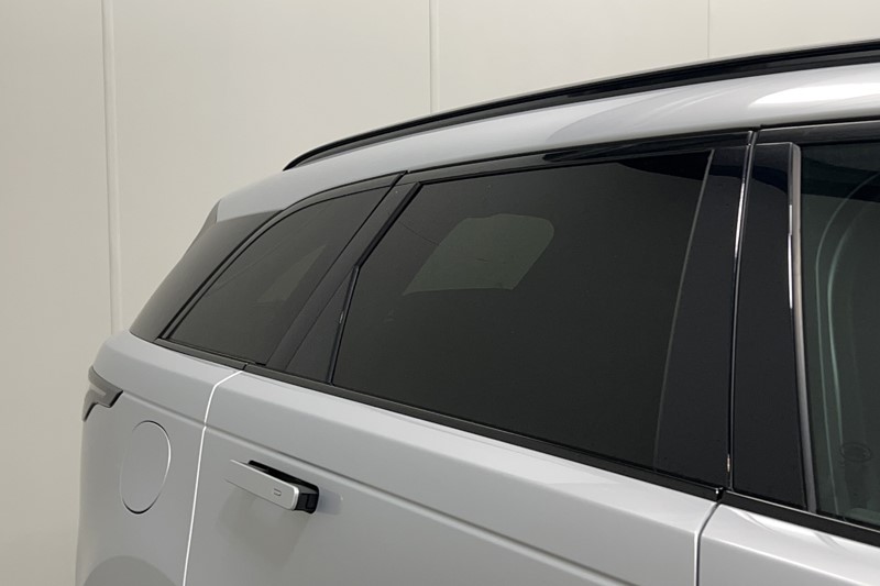 2025 (74) LAND ROVER RANGE ROVER VELAR 2.0 D200 MHEV Dynamic SE 5dr Auto 5686567
