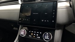 2021 (21) JAGUAR F-PACE 2.0 D200 R-Dynamic S 5dr Auto AWD 5705575