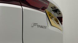 2021 (21) JAGUAR F-PACE 2.0 D200 R-Dynamic S 5dr Auto AWD 5705596