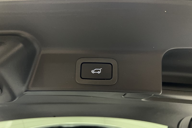 2021 (21) JAGUAR F-PACE 2.0 D200 R-Dynamic S 5dr Auto AWD 5705594
