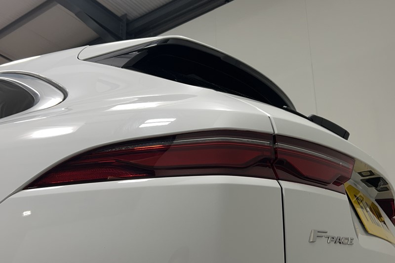 2021 (21) JAGUAR F-PACE 2.0 D200 R-Dynamic S 5dr Auto AWD 5705595
