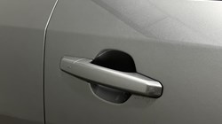 2023 (73) JAGUAR E-PACE 1.5 P300e R-Dynamic SE 5dr Auto 5708402