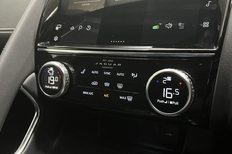 2023 (73) JAGUAR E-PACE 1.5 P300e R-Dynamic SE 5dr Auto 5708385