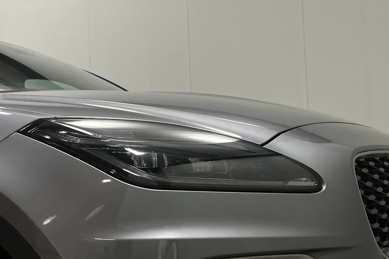 2023 (73) JAGUAR E-PACE 1.5 P300e R-Dynamic SE 5dr Auto 5708405